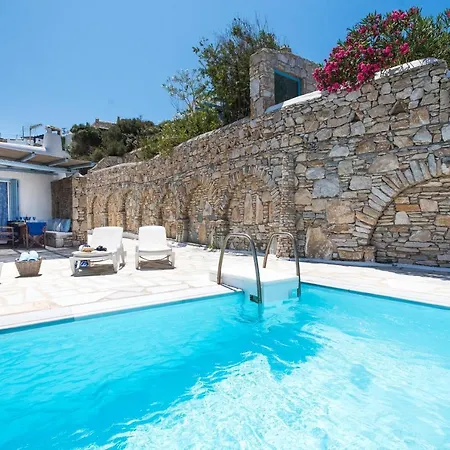 Sissy Ornos (Mykonos)